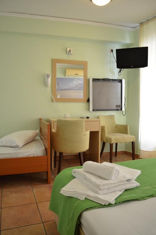 Fontana Rooms Mytilene Room photo